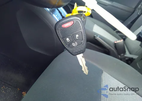 2013 Jeep Patriot Latitude z USA, uszkodzony, nr VIN 1C4NJPFB7DD169712